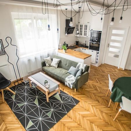 Mansarda Noclegi Września Extérieur photo