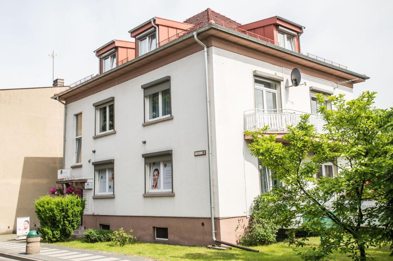 Mansarda Noclegi Września Extérieur photo